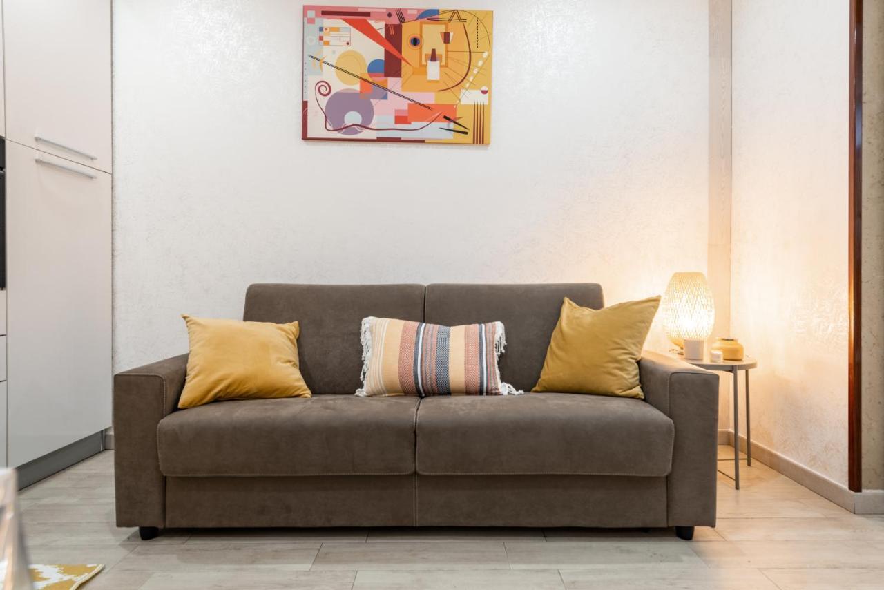 Yhellow Home Comfy Apartment Bari Dış mekan fotoğraf