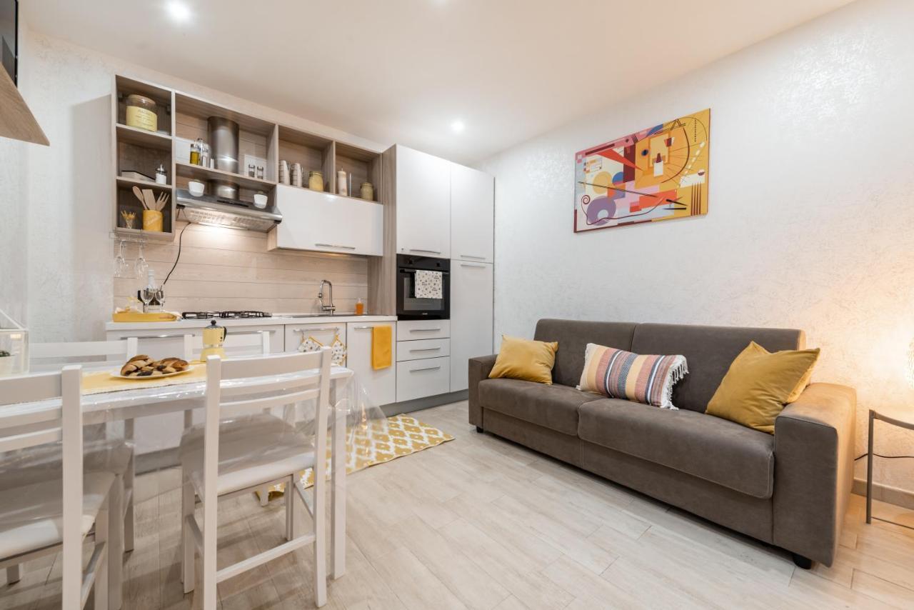 Yhellow Home Comfy Apartment Bari Dış mekan fotoğraf